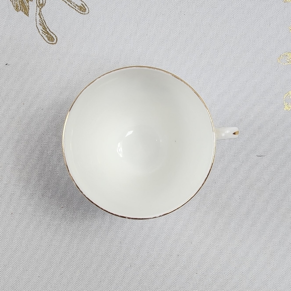 Vintage Hamilton Fine Bone China Teacup & Regency Fine Bone China Saucer - Picture 5 of 9